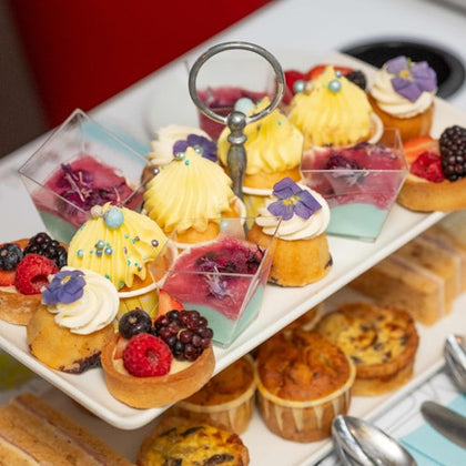 Brigit's Bakery London: Afternoon Tea + Cocktail Bus Tour