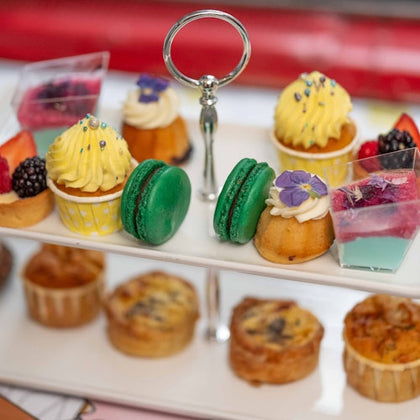 Brigit's Bakery London: Afternoon Tea + Cocktail Bus Tour
