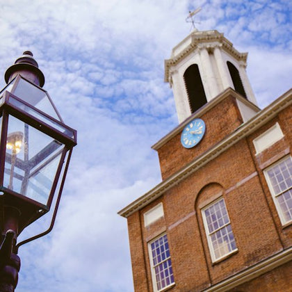 Learn about the contentious debates over racial integration that took place at Charles Street Meeting House (1807)