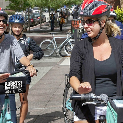 Bikes, Bites & Brews® Chicago’s Signature Dishes Bike Tour