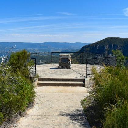 Enjoy the incredible views at the less crowded Cahill's Lookout