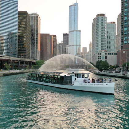 Chicago: Premier Dinner Cruise on the Chicago River