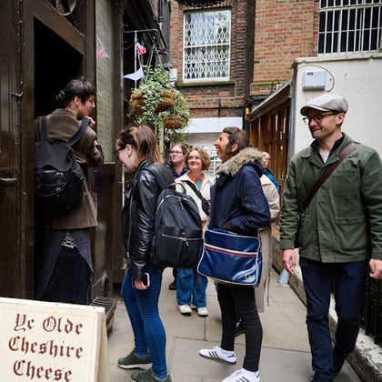 Tastes, Tales & Traditional Ales: Food Tour of London's Historic Pubs