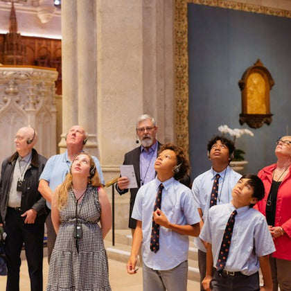 Guided tour in Grace Cathedral