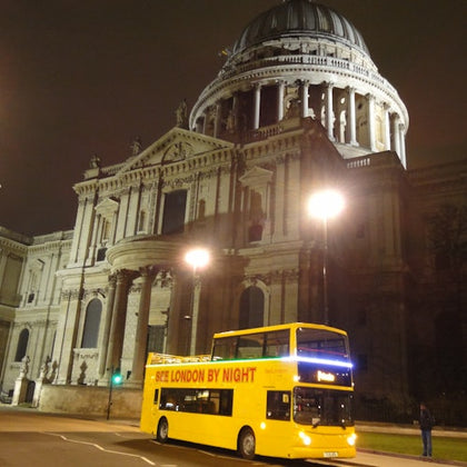 London by Night: Bus Tour with Live Guide