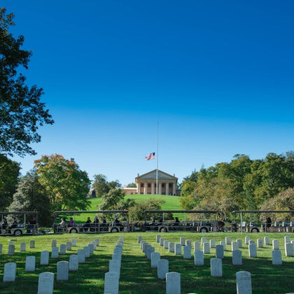 Arlington National Cemetery: Hop-on Hop-off Trolley Tour