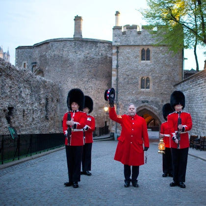 Tower of London: Guided Night Tour + Ceremony of the Keys