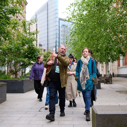 Tastes, Tales & Traditional Ales: Food Tour of London's Historic Pubs
