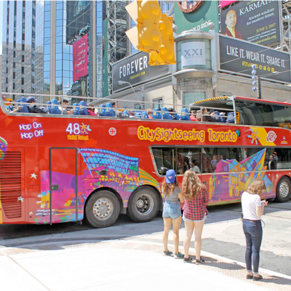 Toronto Hop-on Hop-off Tour: 24 or 48 Hour Pass