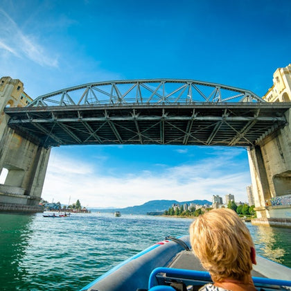 Vancouver: City and Seal Cruise