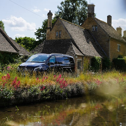 A sightseeing vehicle in the Cotswolds