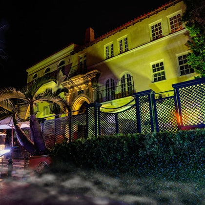 Chilling photo of the Villa Casa Casuarina.