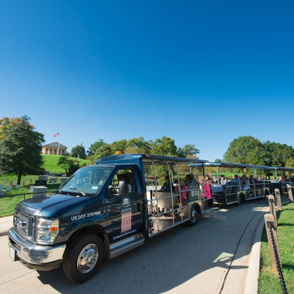 Arlington National Cemetery: Hop-on Hop-off Trolley Tour