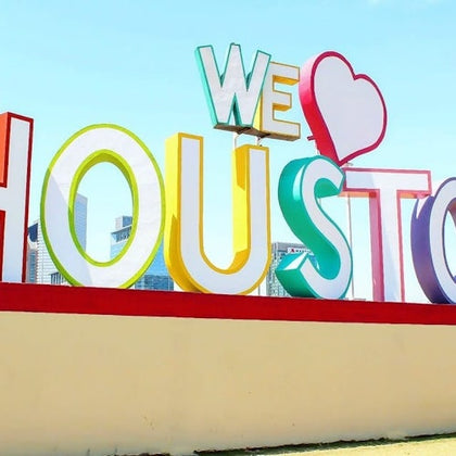 Houston: Guided City Tour by an Open-Top Double Decker Bus