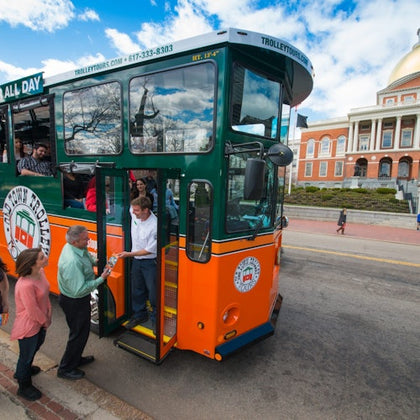 Hop-on Hop-off Boston Old Town Trolley