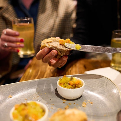 Tastes, Tales & Traditional Ales: Food Tour of London's Historic Pubs