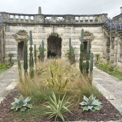 Vizcaya Museum & Gardens: Entry Ticket + Transport