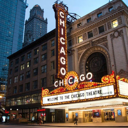 The Chicago Theatre Tour Experience