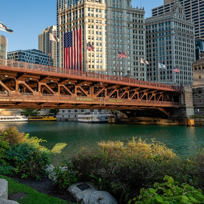 Michigan Avenue Bridge.