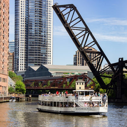 45-Minute Chicago River Architectural Cruise