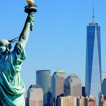 1-Day Hop on Hop off + Statue of Liberty and Ellis Island 
