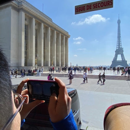 Panoramic coach tour