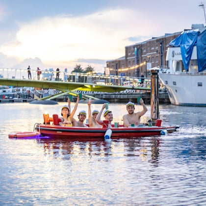 Skuna_Hot_Tub_Boat_Tour_London