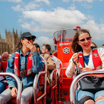 Prepare to be entertained by hilarious comedian guides on board a Thames Rockets speedboat.