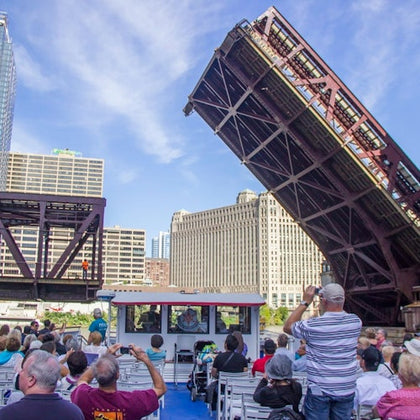 45-Minute Chicago River Architectural Cruise