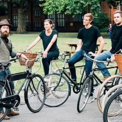Cycle through London's Royal Parks.