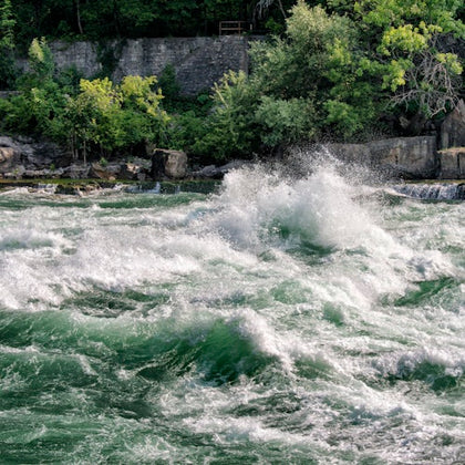 Niagara Falls: White Water Walk