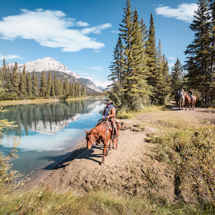 Cowboy Cookout: Wagon Ride from Banff