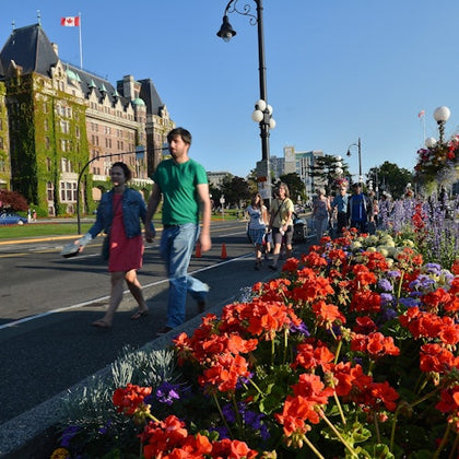 Victoria & Butchart Gardens: Day Trip from Vancouver