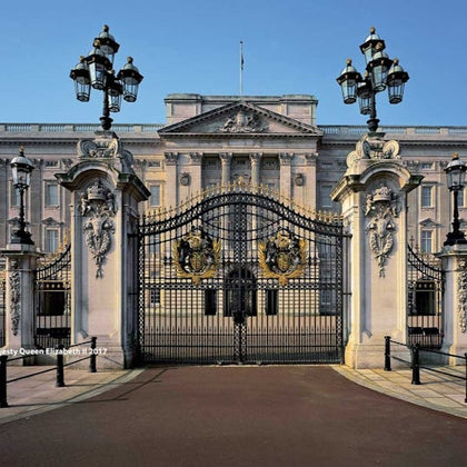  Buckingham Palace 