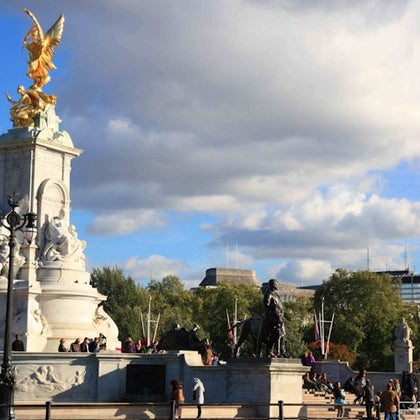  Buckingham Palace