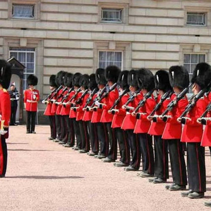 Watch the Guard change 