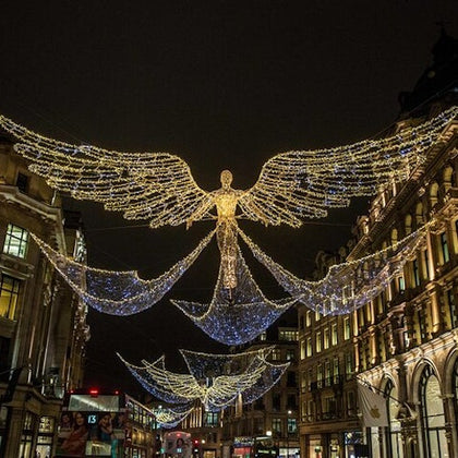 London Christmas Lights Experience on a Vintage Open-Top Bus