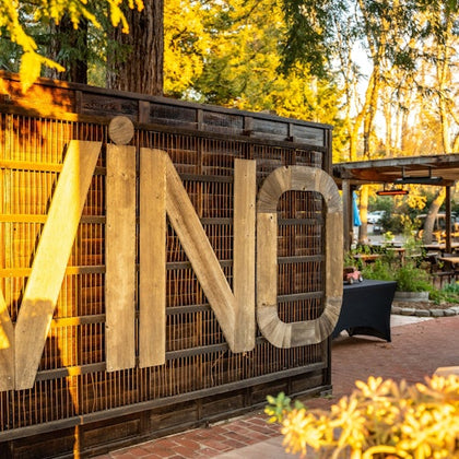 Full Day Wine & Woods Tour