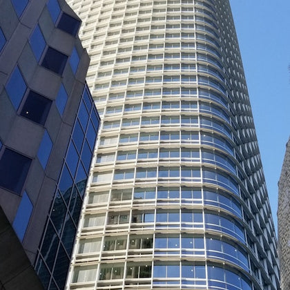 Salesforce Tower