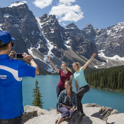 Lake Louise & Moraine Lake: Guided Tour