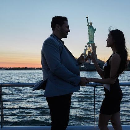 New York Signature Dinner Cruise