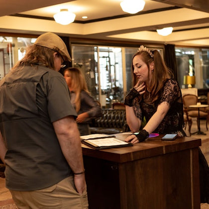 Check-in with the tour guide