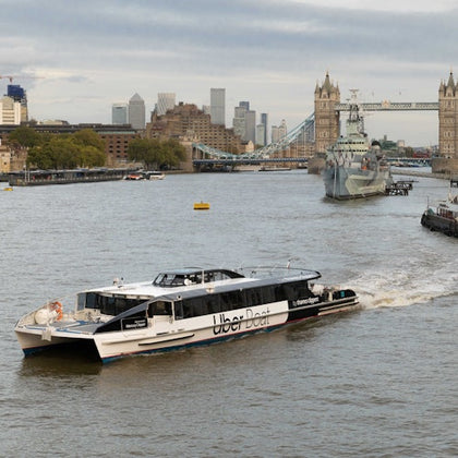  Tower of London, Tower Bridge and HMS Belfast